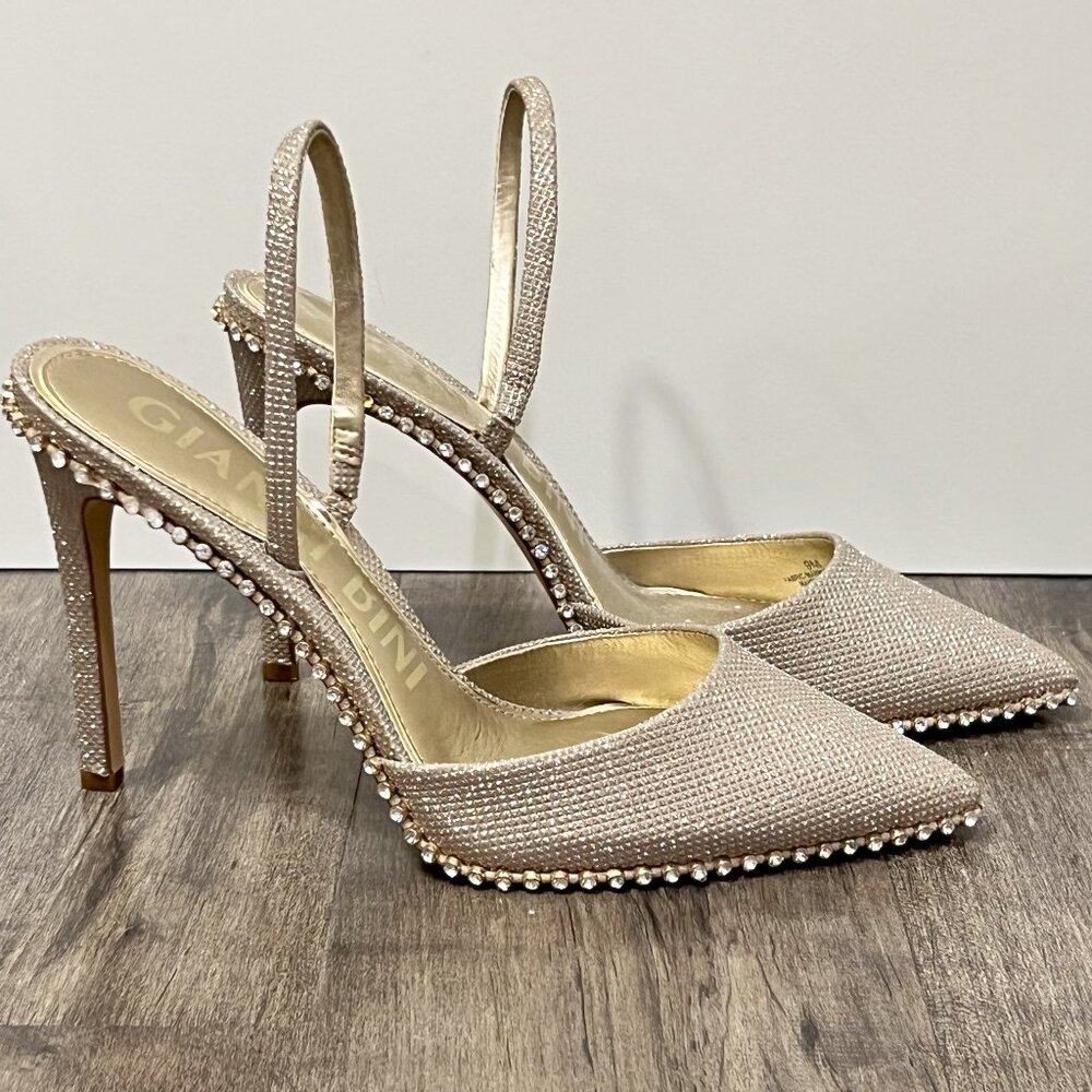 Gianni Bini gold sling back heels Size 9M